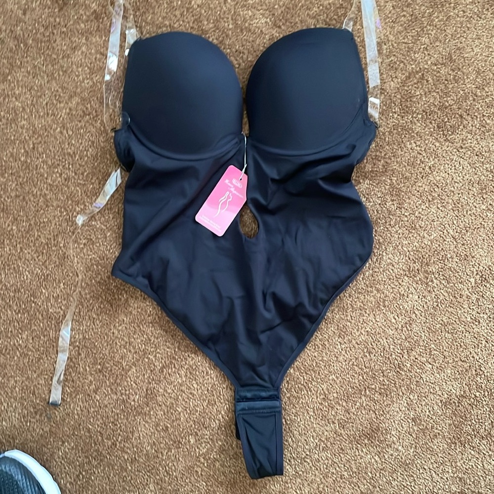 Black nwt cream nwot